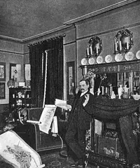 Portrait of Arthur Morrison