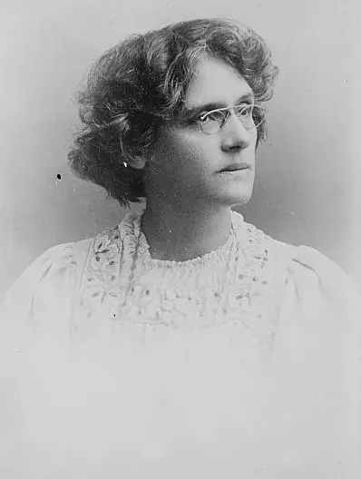 Portrait of Beatrice Harraden