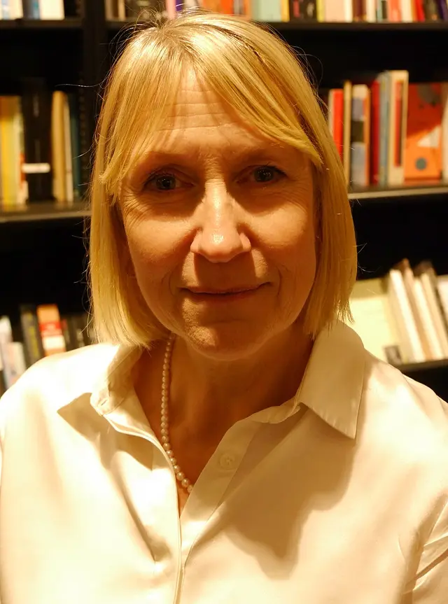 Portrait of Clare Chambers