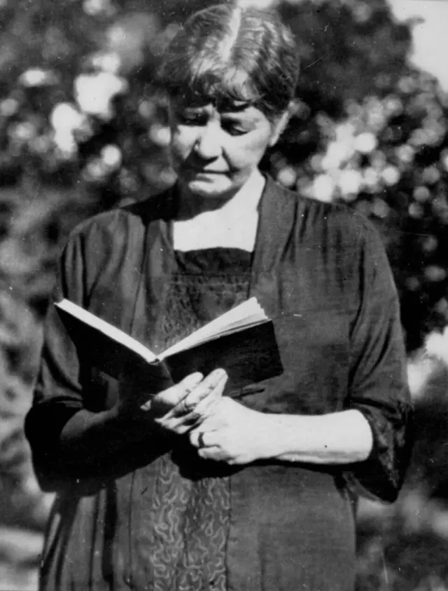Portrait of Emily Coungeau