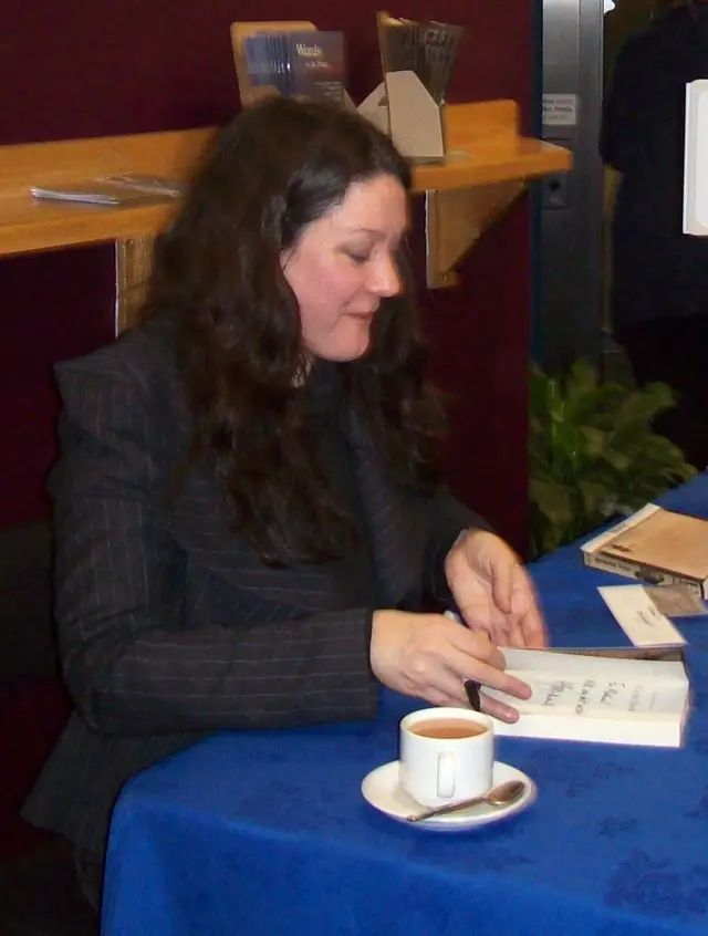 Portrait of Helen Macdonald