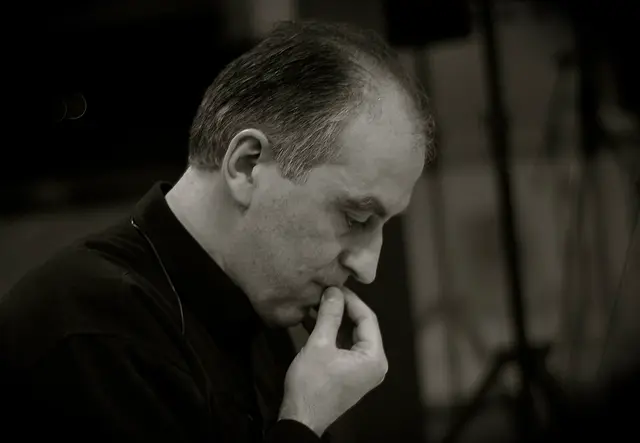 Portrait of Mario Petrucci