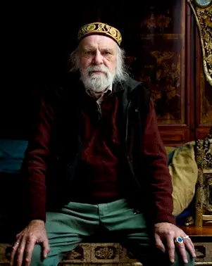 Portrait of Neil Oram